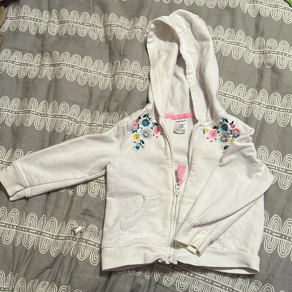 5 pack of sweaters/ jackets - Picture 3 of 9